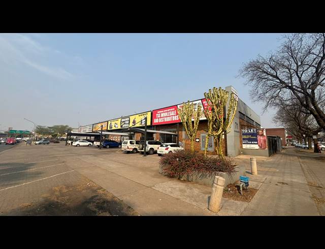375M² WAREHOUSE TO LET IN PRETORIA WEST